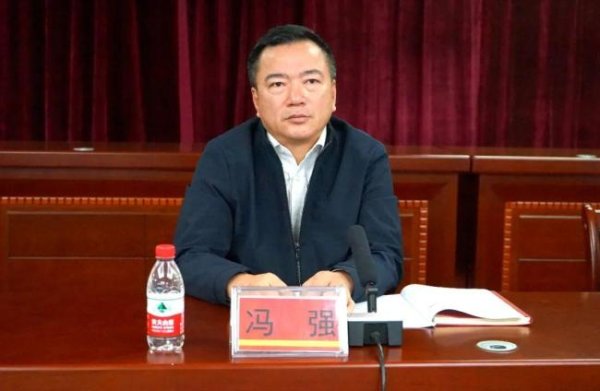 优配好油 三亚崖州区原区长冯强被双开 违纪违法情节严重